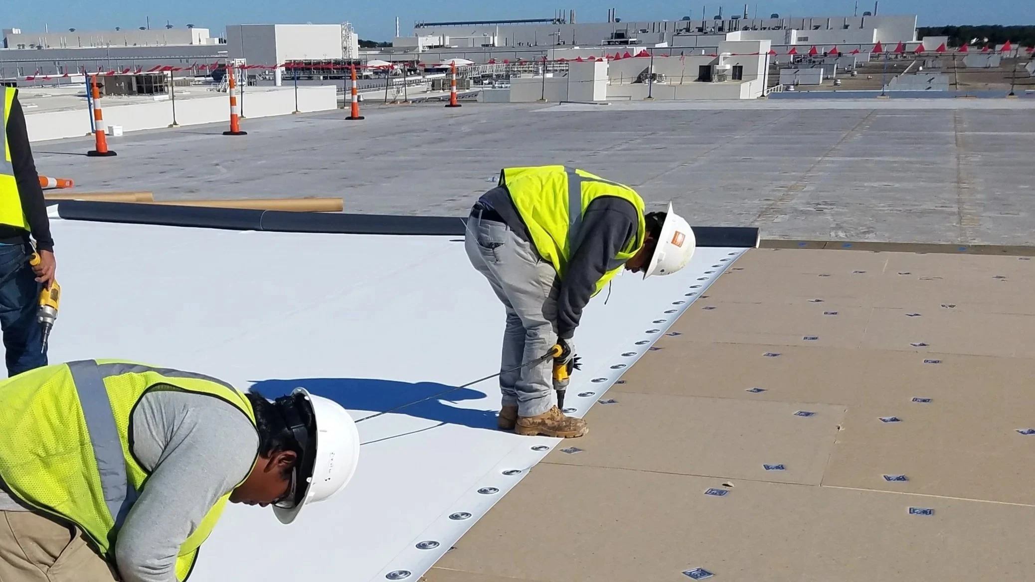 Commercial single-ply roof installation